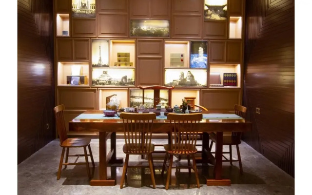 Jinjiang Metropolo Zhengzhou Songshan Road