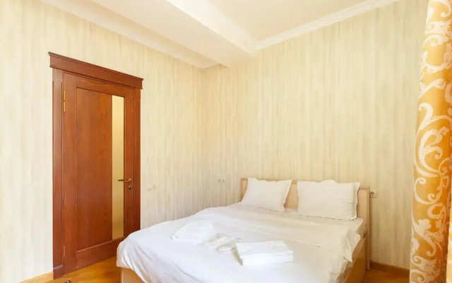 Апартаменты Stay Inn на ул. Бузанда, 13