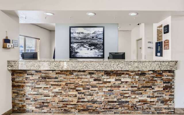 Baymont by Wyndham Loveland/Fort Collins Area