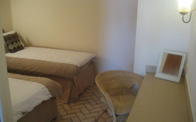Priory Lodge Hotel