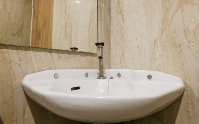 Best Location Studio Apartment At Grand Asia Afrika