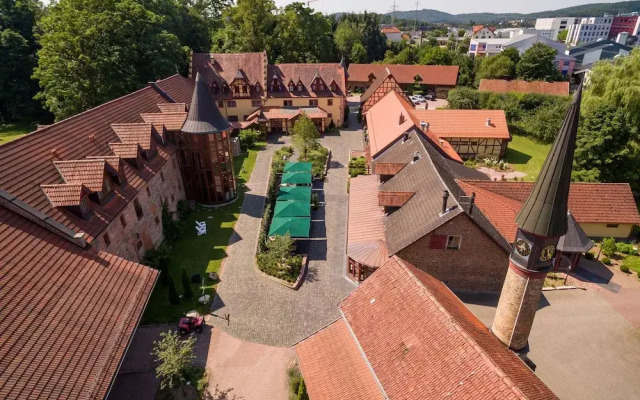 Schlosshotel Weyberhöfe