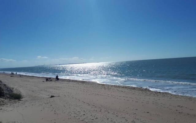 Acogedor Apartamento A 100 M. De Pinares Y Playa