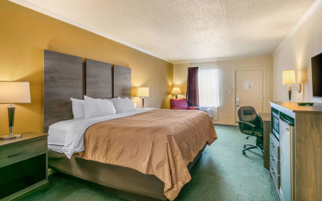 Red Roof Inn Manchester, TN