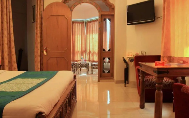 Oyo Rooms Saheliyon Ki Bari