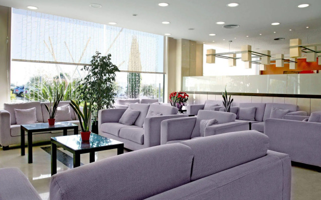 B&B Hotel Tarragona Valls Hotel