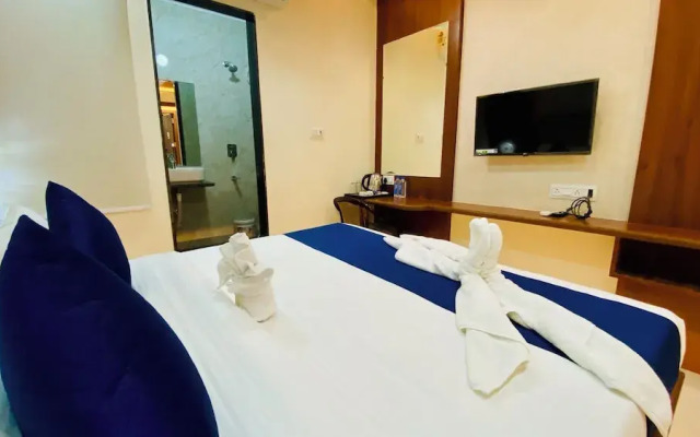Hotel Aranyasutra Inaya - Indore