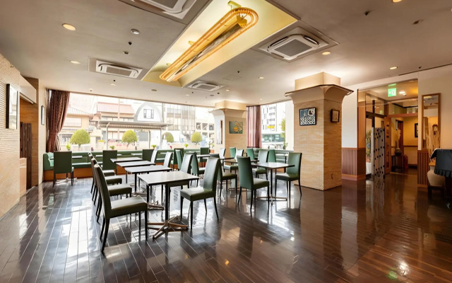 Kuwana City Hotel