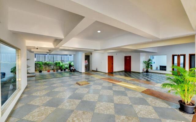 Fabhotel Om Residency