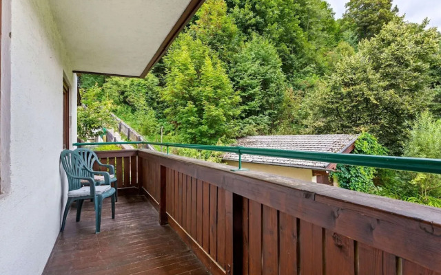 Spacious Apartment in Saalbach-hinterglemm near Ski Area