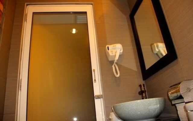 The Ninety Six Boutique Hotel
