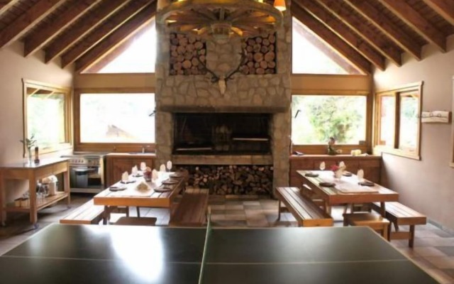 Las Morillas Huemul Lodge