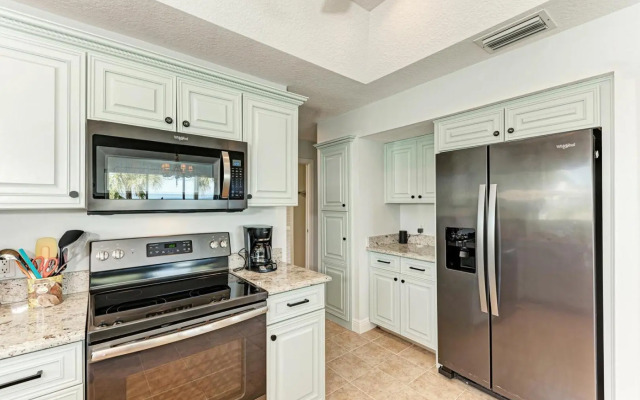 Dolphin Tales - 836 S Bay