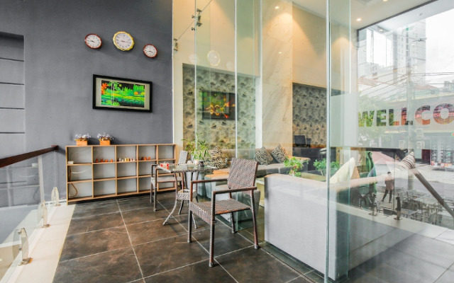 Truong Sa Hotel by OYO