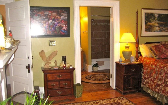 Inn Upon Moon River Plantation