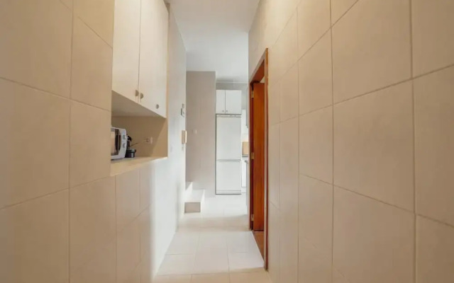 Grand Botanic Garden Apartment by Vacationy