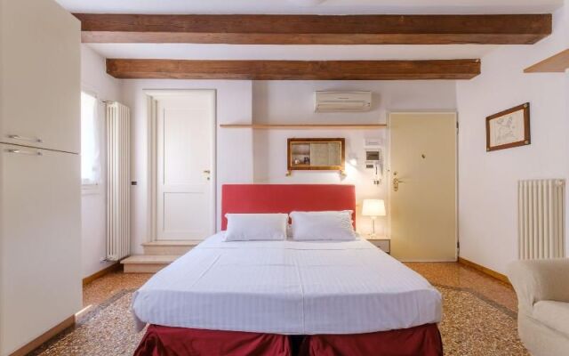 Frassinago Suites-BolognaRooms
