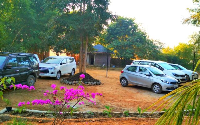 Royal Bamhni Holiday Resort