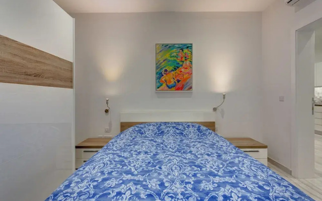 Modern Apartment in the Best Area of Sliema