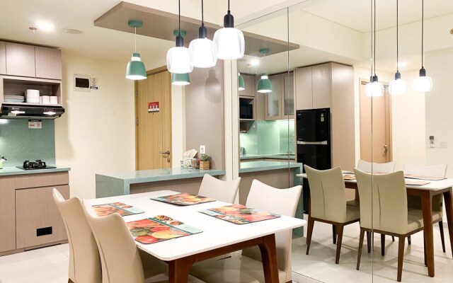 Well Furnished And Comfort 3Br Meikarta Apartment