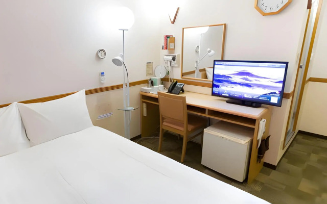 Toyoko Inn Hakata Nishi-nakasu