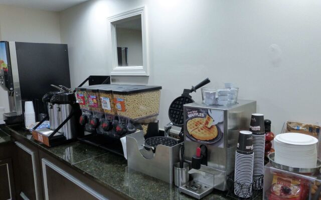 Red Roof Inn & Suites Rome