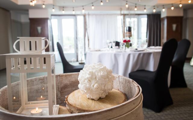Holiday Inn Express and Suites Tremblant by IHG