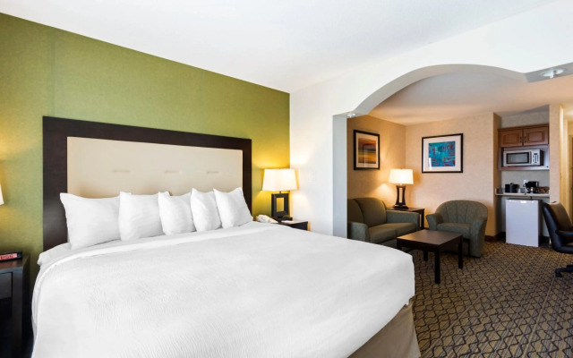 Clarion Hotel & Conference Centre