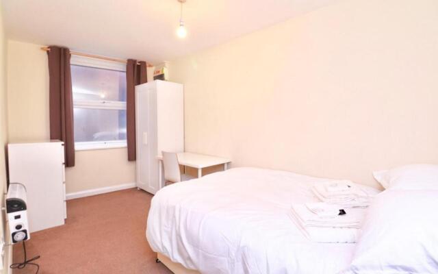 Cosy 2BD Flat Lincoln City Centre Sleeps 3