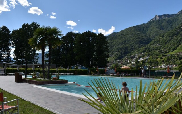 Bungalow Isola Premium Gudo