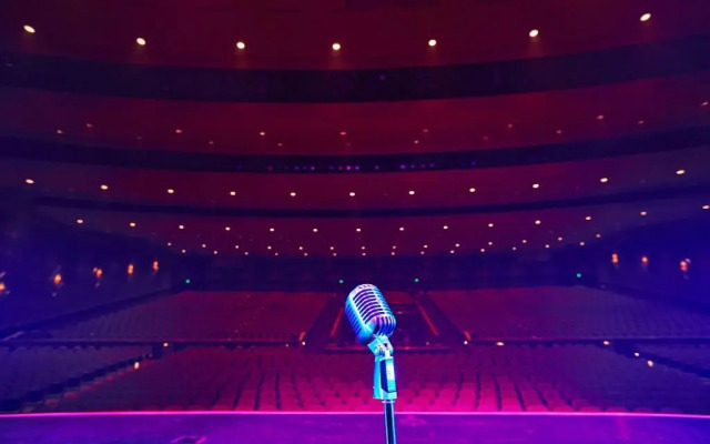 Mystic Lake Casino Hotel