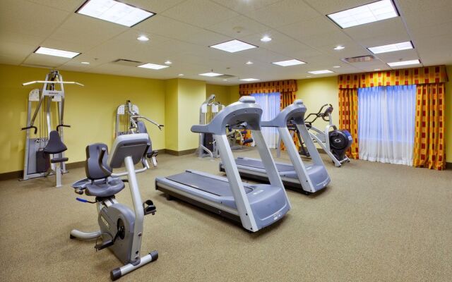 Holiday Inn Express & Suites Bethlehem Arpt-Allentown Area