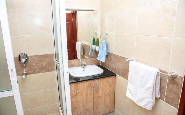 Zoya - Homely 1 Bdrm Apartment