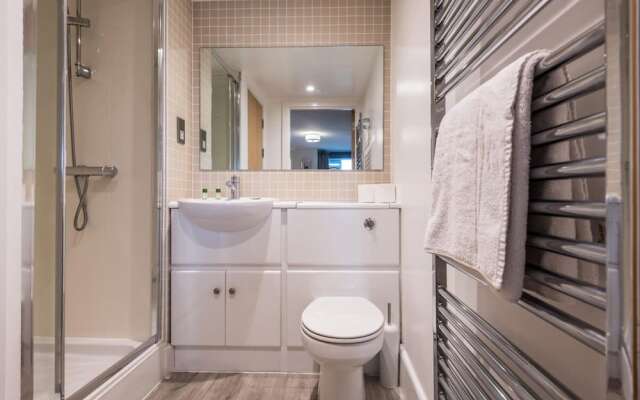 Host Apartments Standish Street Place