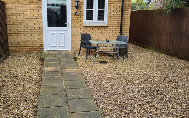 15a Admiral Court, Long Sutton Pe12 9HB
