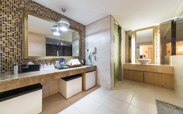 Bucheon Hotel CT