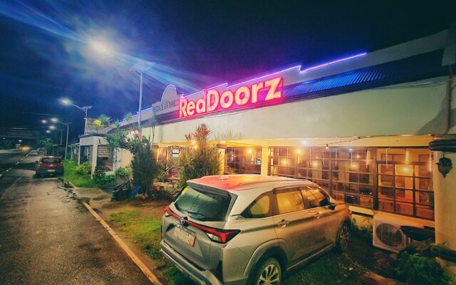 San Juanico Travellers Inn - RedDoorz