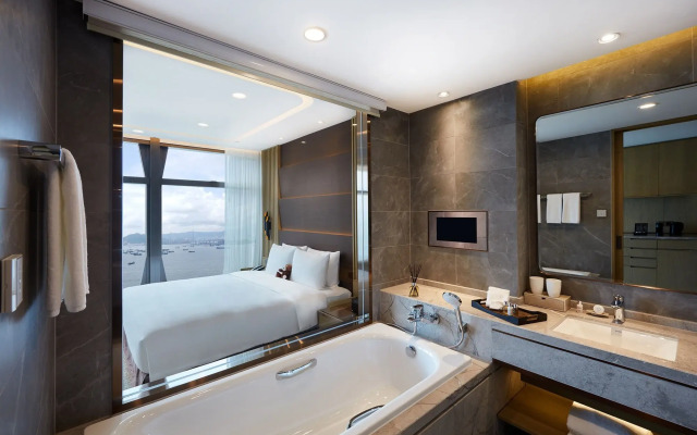 Oasis Aurum 181 Hotel