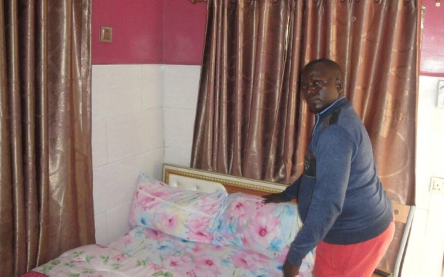 Ocean Palace Guest Inn