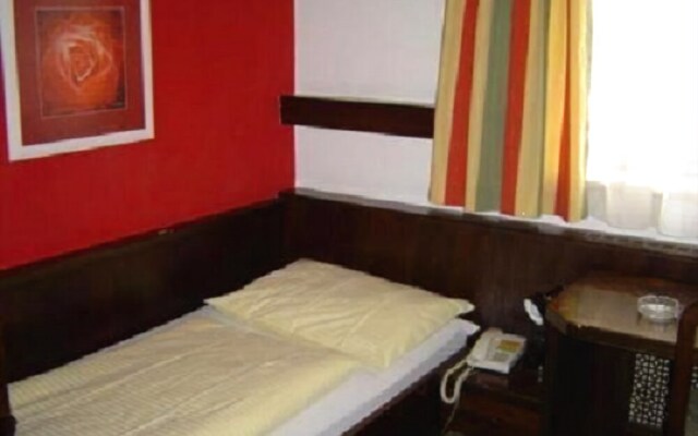 Hotel Lokomotive