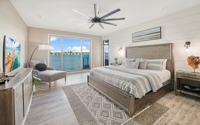 Sterling on Strawpocket