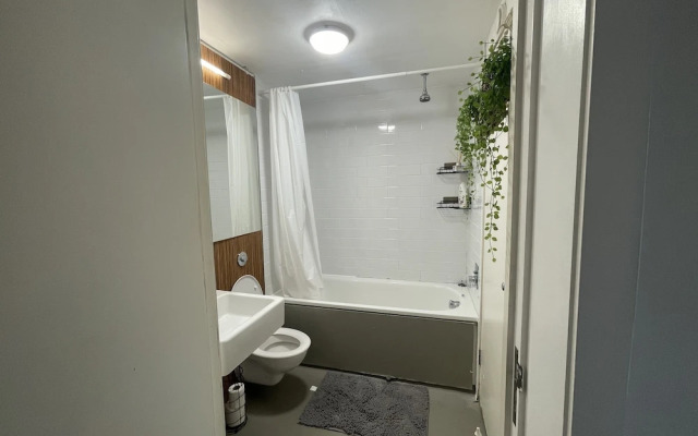 Beautiful 1-bed Apartment in Manchester City