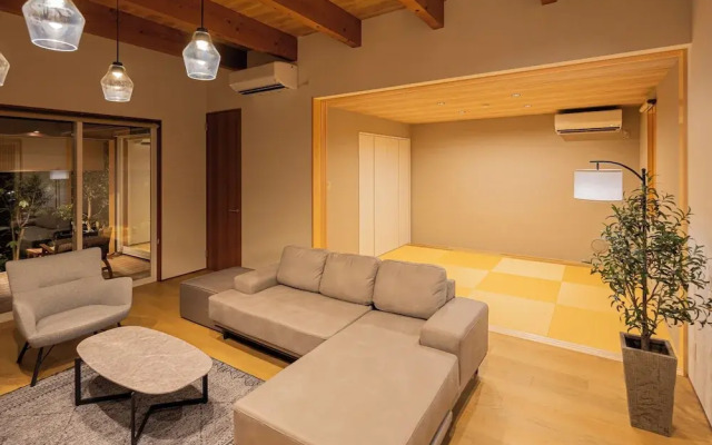 AWAUMI Fujikawaguchiko Resort