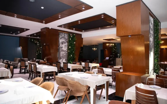 Caspian Buisness Hotel