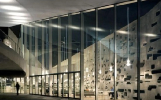 Céntrico y tranquilo apartamento con WIFI