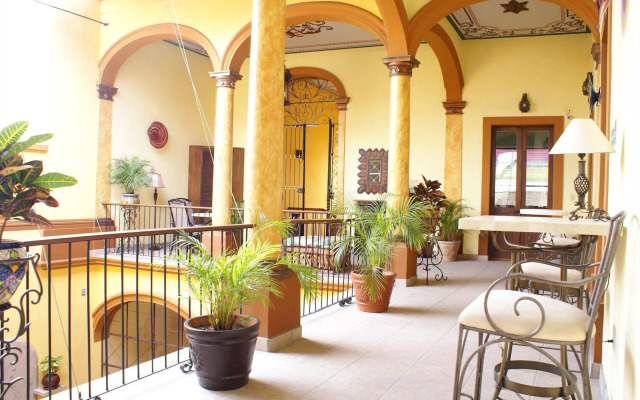 Casa Alebrijes Hotel