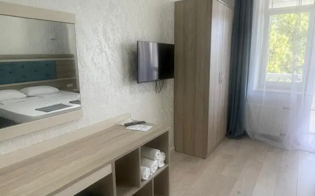 Белый лебедь