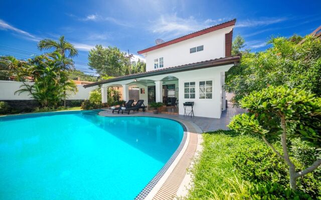 Walking Street Pool Villa by All Villas