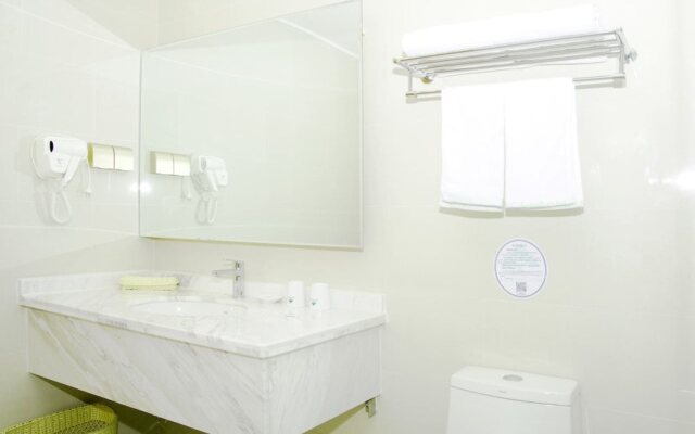 GreenTree Inn BengBu HuaiHe Road Guozhen Plaza Hotel