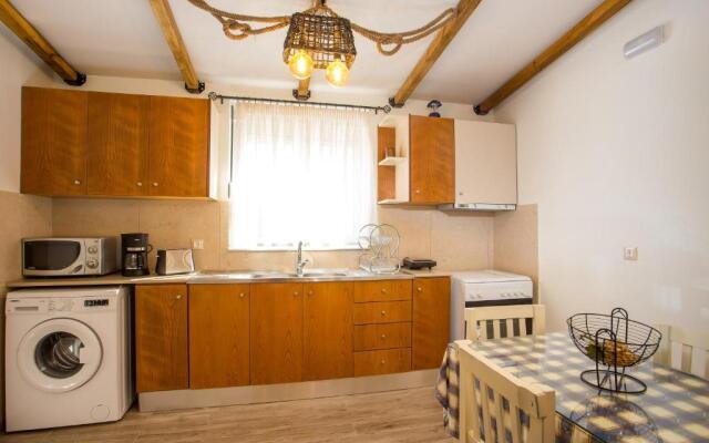 Errik Luxury House